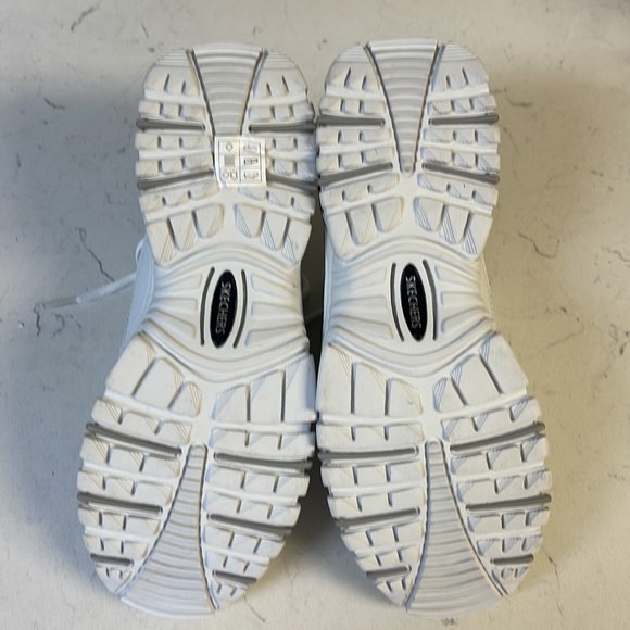 SKECHERS Energy Women’s Size 10, White, Like New - Picture 8 of 16